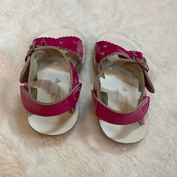 Salt Water Sandals toddlers size 7 - Picture 4 of 6